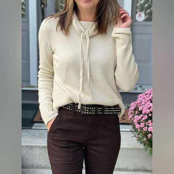 Cabi Hope Pullover- size M - Picture 5 of 7